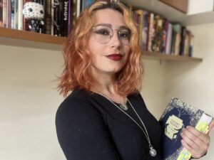 Curitiba é palco de batalha ancestral em livro de autora londrinense