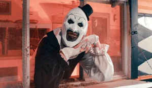 Terrifier 3 ganha nova foto mostrando o palhaço assassino