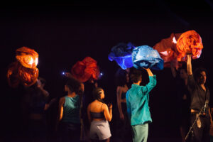 O corpo e a cidade em ‘Asa Serpente’