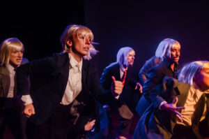 ‘Kraken’, espetáculo no Festival de Curitiba retrata a fuga de um sistema