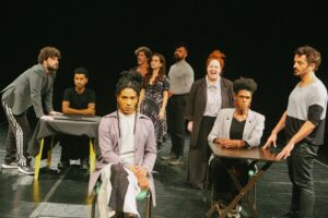 Cia OmondÉ celebra 15 anos com a peça “Último Ensaio