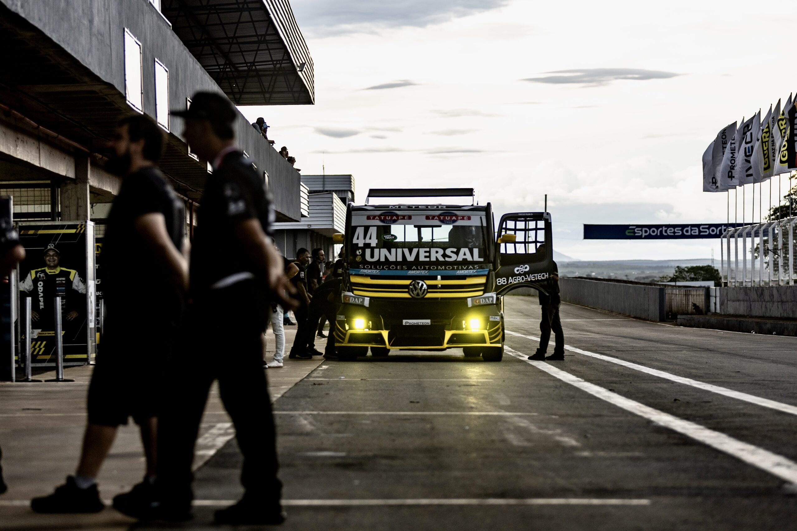 Circuito dos Cristais recebe a penúltima etapa da Copa Truck