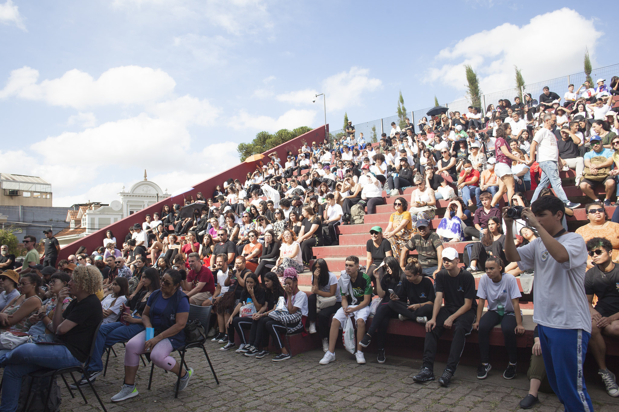 Festival de Curitiba anuncia abertura das inscrições para o Fringe 2025