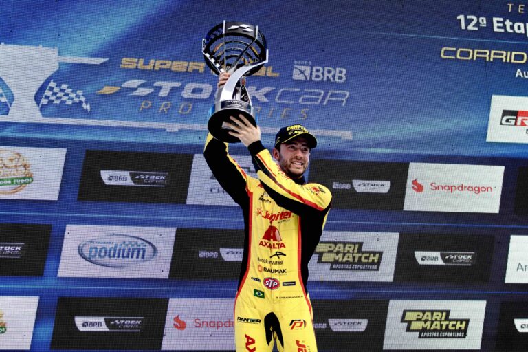 Campeão! Gabriel Casagrande conquista seu terceiro título na Stock Car