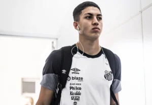 Botafogo anuncia contratação do zagueiro Jair Cunha
