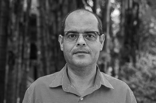 Antonio Arruda lança livro de estreia que une autobiografia e ficção em uma narrativa poética sobre dor, corpo e resistência