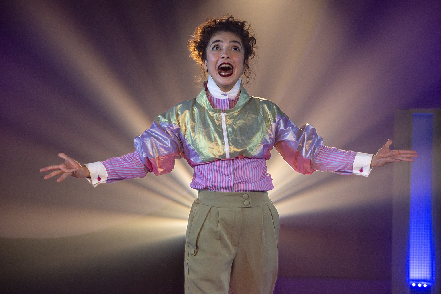 Espetáculo “Dicas para Sofrer em Paz” ganha nova temporada no Teatro Ipanema