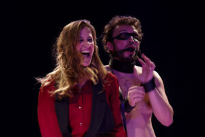 “Querida Serpente” volta aos palcos na Mostra Claudete com sessões gratuitas