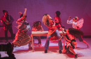 Língua Solta: Bruna Pena lança show digital e celebra com festa sensorial em Curitiba