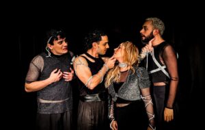 “Édipo De Novo?” em cartaz em Ipanema fazendo graça com a desgraça