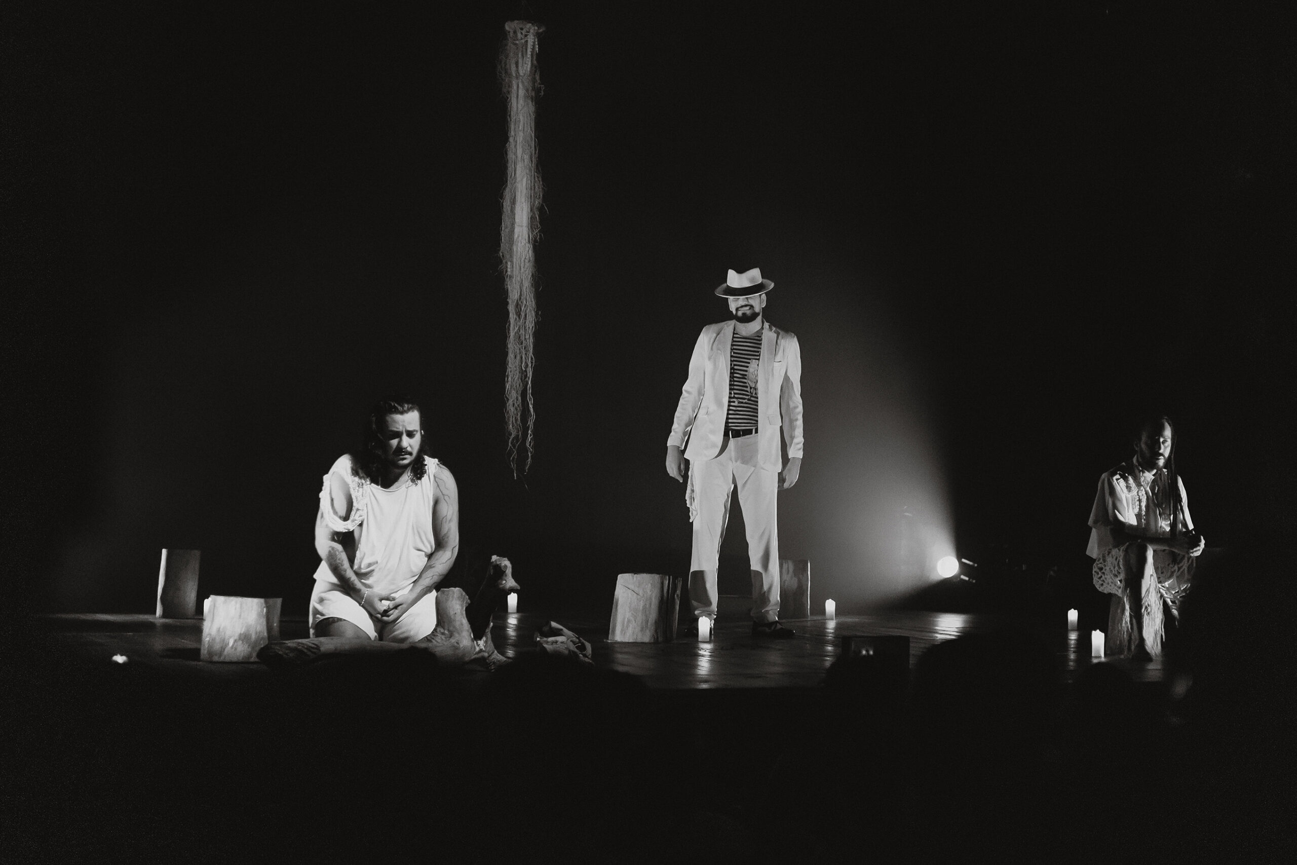 Teatro Dulcina recebe o espetáculo “Seu Zé – uma peça ritual de teatro”