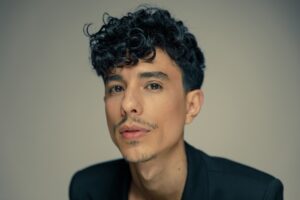 Sucesso na web, Pablo Pêgas prepara especial de Natal de “Fleayag”, websérie inspirada em fenômeno da TV