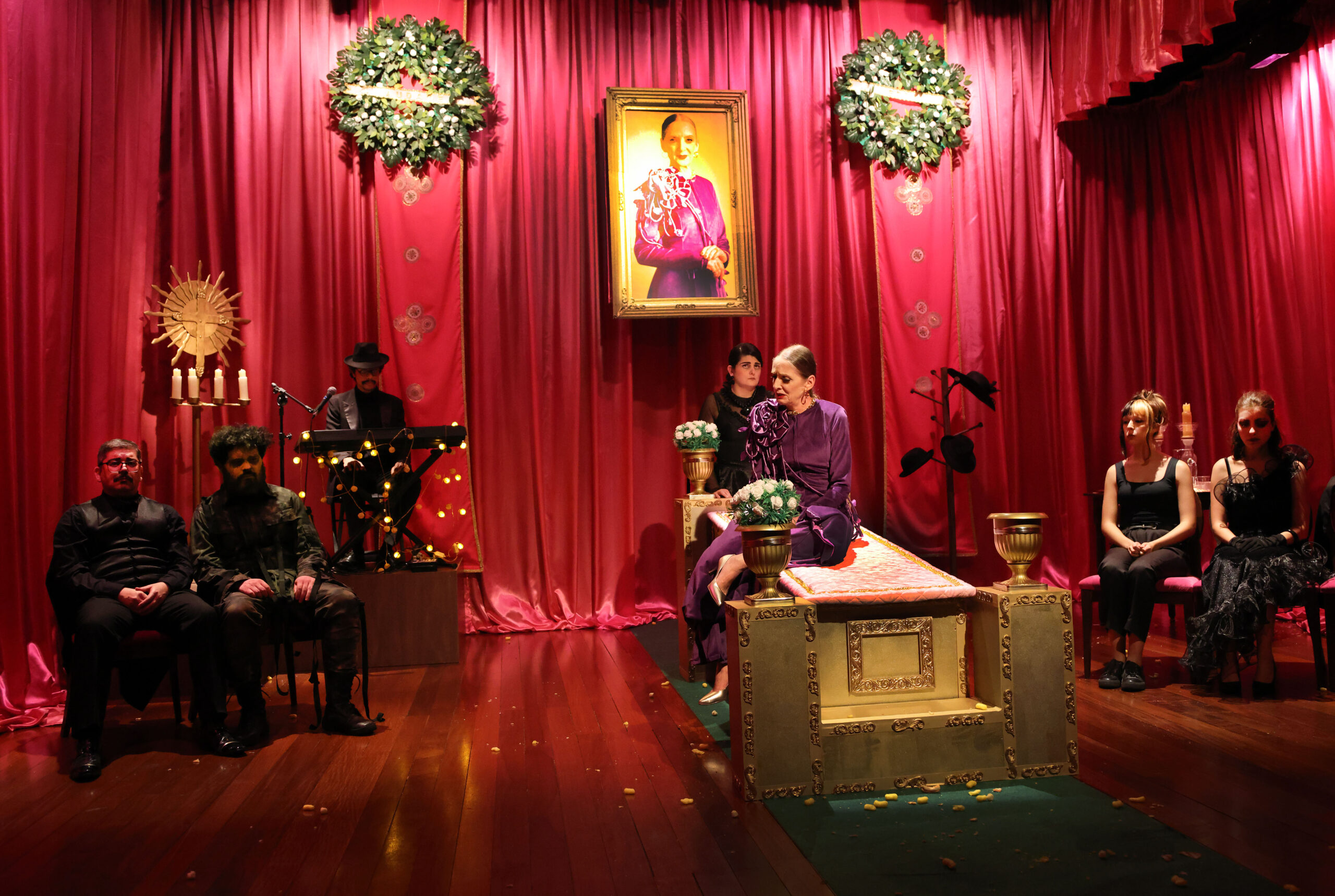 Alameda Teatral leva “Cafés Malditos” e “Eba!” para o Festival de artes cênicas Eliseu Voronkoff