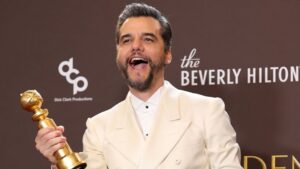 Além da estatueta: Wagner Moura leva prêmios milionários após vitória no Globo de Ouro