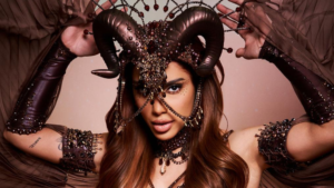 Anitta usa look inspirado no signo de Capricórnio para segunda noite da turnê “Ensaios da Anitta”