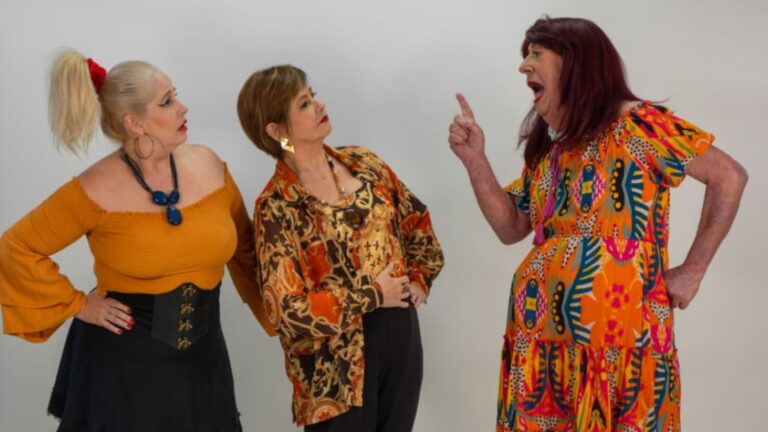 “As Loucas de Copacabana” comédia volta em cartaz no verão carioca com humor afiado e elenco consagrado