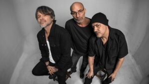 LS Jack revive sucessos dos anos 2000 e apresenta nova fase em show em Curitiba