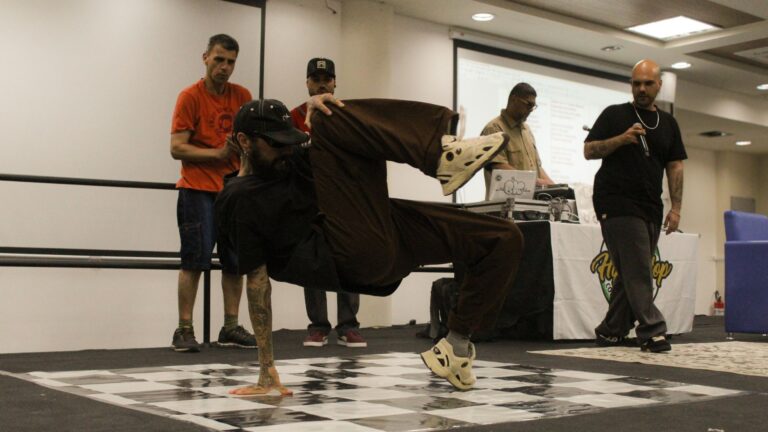 Movimento Hip Hop do Paraná cria primeiro curso universitário do Brasil para formação de oficineiros(as) da cultura Hip Hop