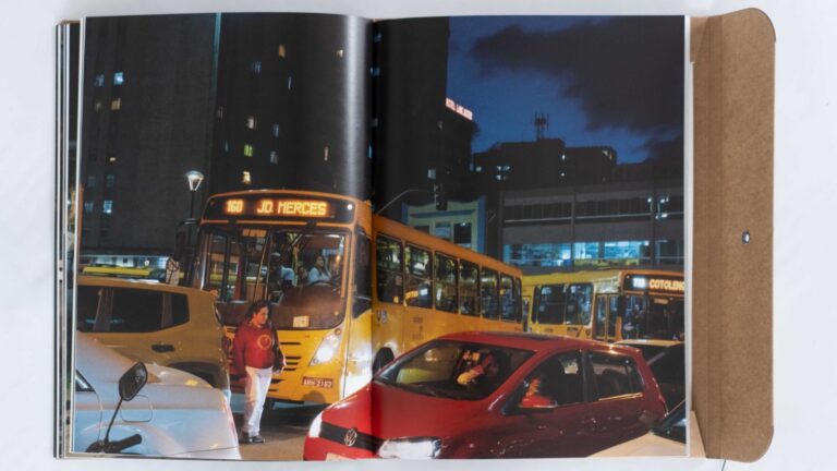 Últimos dias para conferir a exposição Expediente, no Memorial de Curitiba