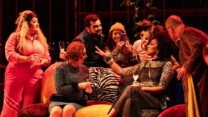 Tragicomédia “Humanismo Selvagem” estreia nova temporada no Guairinha e inicia circulação nacional com patrocínio da Petrobras