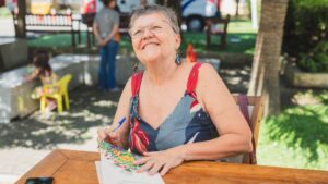 Lançamento do livro O Feminino em Todas as Coisas celebra o Dia da Mulher com poesia e música