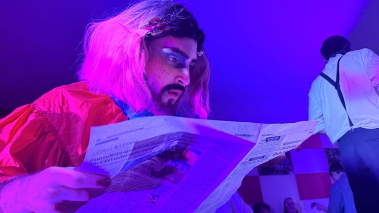 Alerta de fenômeno: “Bebê Diabo” lota sessões e garante horários extras no Espaço Kà