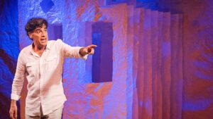 Sesi Cultura leva espetáculo de Paulo Betti a cinco cidades do Paraná e abre programação cultural de 2026