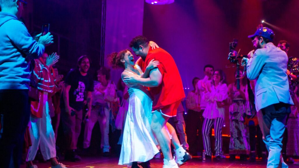 Grupo Magiluth vai dar “festão tecnobrega” na Ópera de Arame