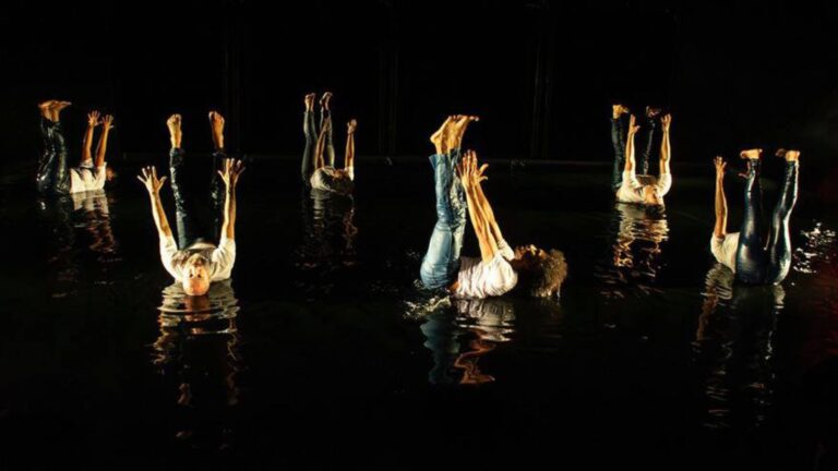 Periferia em Cena: Resistência, identidade e arte no Festival de Curitiba