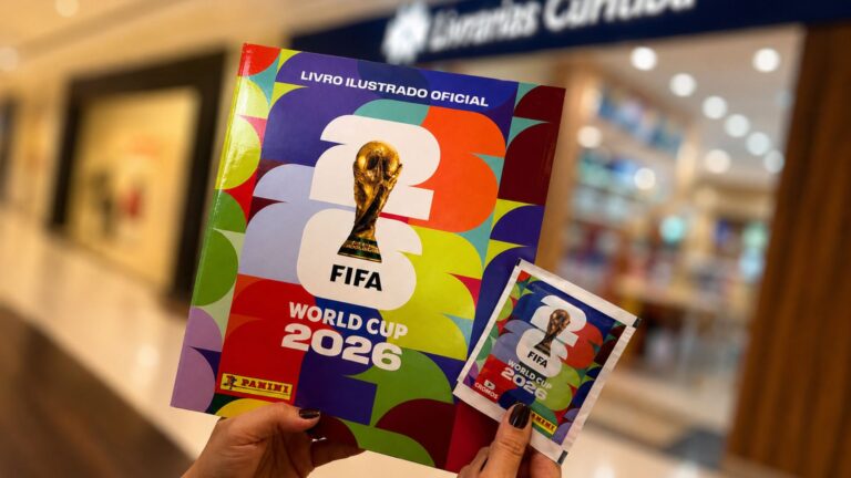 Shopping Mueller cria espaço para troca de figurinhas da Copa do Mundo
