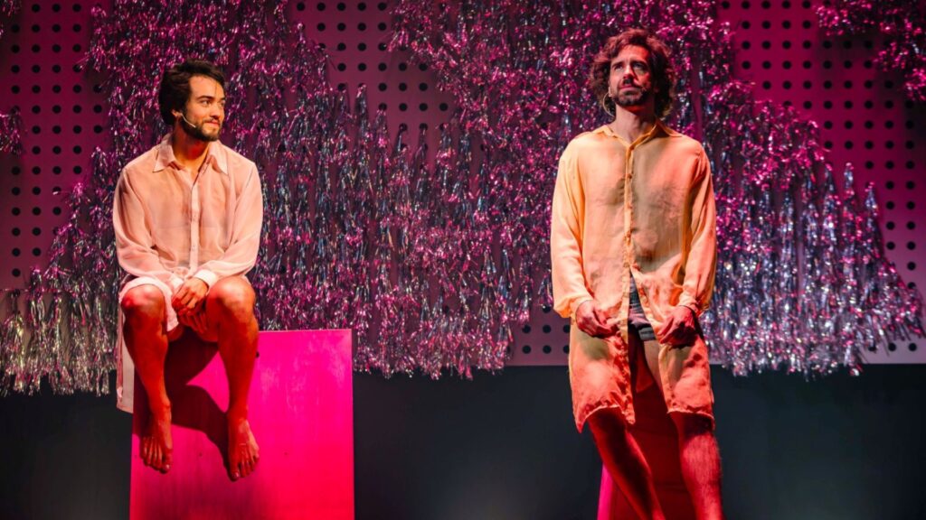 Com direção de Duda Maia e texto inédito de Gabriel Chalita, o espetáculo “Poemas” estreia, dia 12 de junho, no Teatro Fashion Mall
