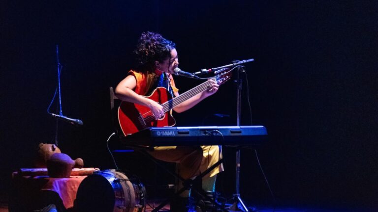 6ª Mostra MOVE reúne grupos de teatro do Paraná em programação com espetáculos infantis e adultos
