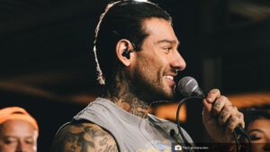 Lucas Lucco lança “Deu Rock”, álbum com 12 clássicos do rock dos anos 2000 no piseiro