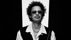 Eagle-Eye Cherry muda local do show em Curitiba
