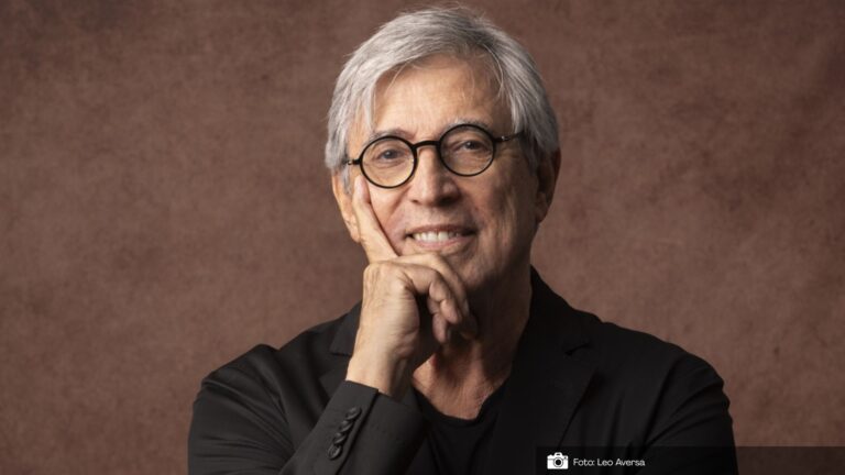 Ivan Lins vem a Curitiba com show em comemoração aos seus 80 anos